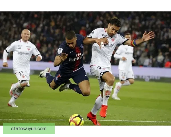 拉菲尼亚于雷恩的表现稳健，正在迎来职业生涯的新巅峰时刻