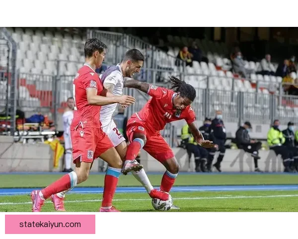 乌拉圭队攻防平衡状态持续，战绩表现稳健引发关注